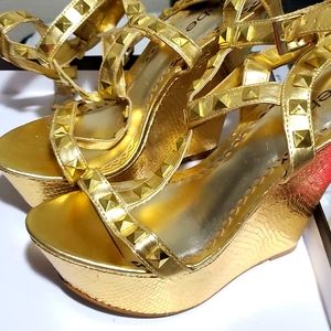 Gold stud wedges size 7